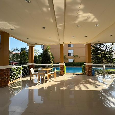 2 Bedroom And Studio Apartments With Private Pool And Gym In Vista Manors Verdant Puerto Princesa Exteriér fotografie