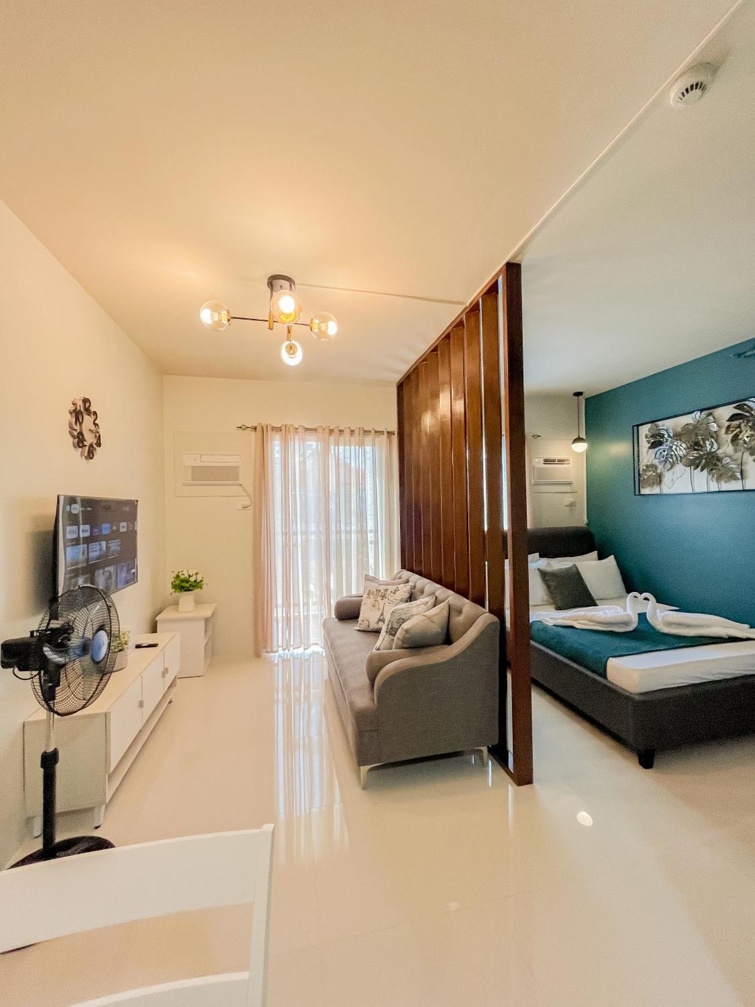 2 Bedroom And Studio Apartments With Private Pool And Gym In Vista Manors Verdant Puerto Princesa Exteriér fotografie