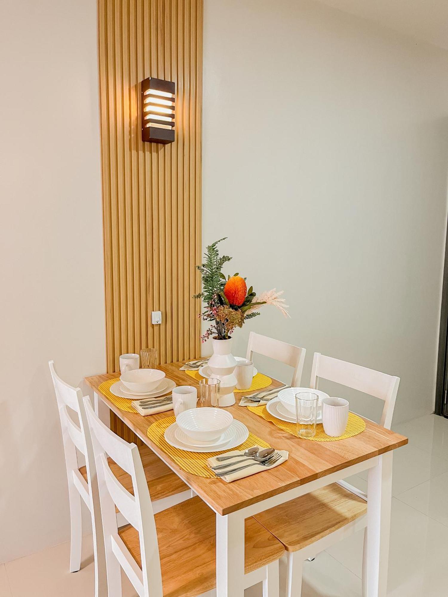 2 Bedroom And Studio Apartments With Private Pool And Gym In Vista Manors Verdant Puerto Princesa Exteriér fotografie