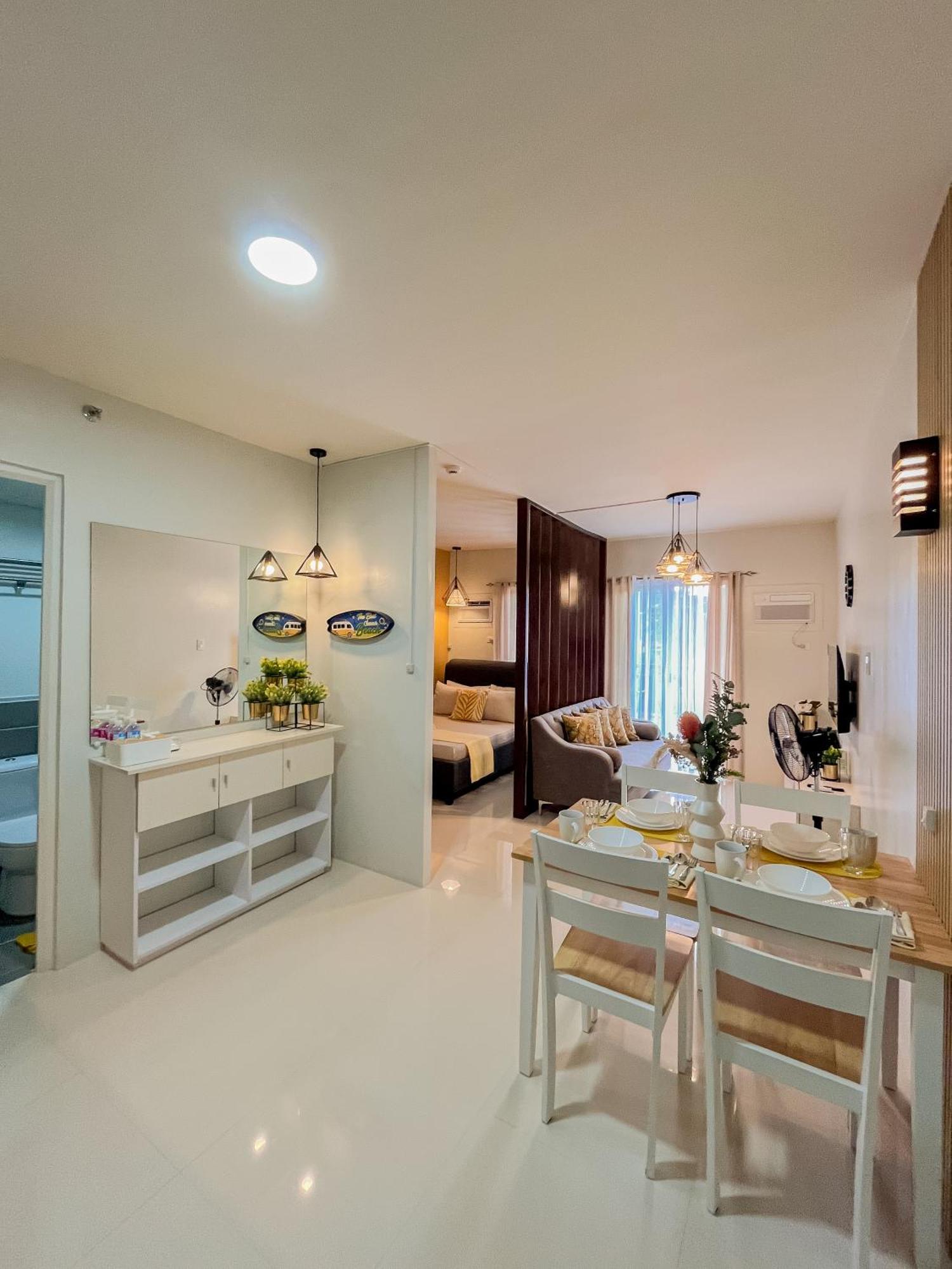 2 Bedroom And Studio Apartments With Private Pool And Gym In Vista Manors Verdant Puerto Princesa Exteriér fotografie