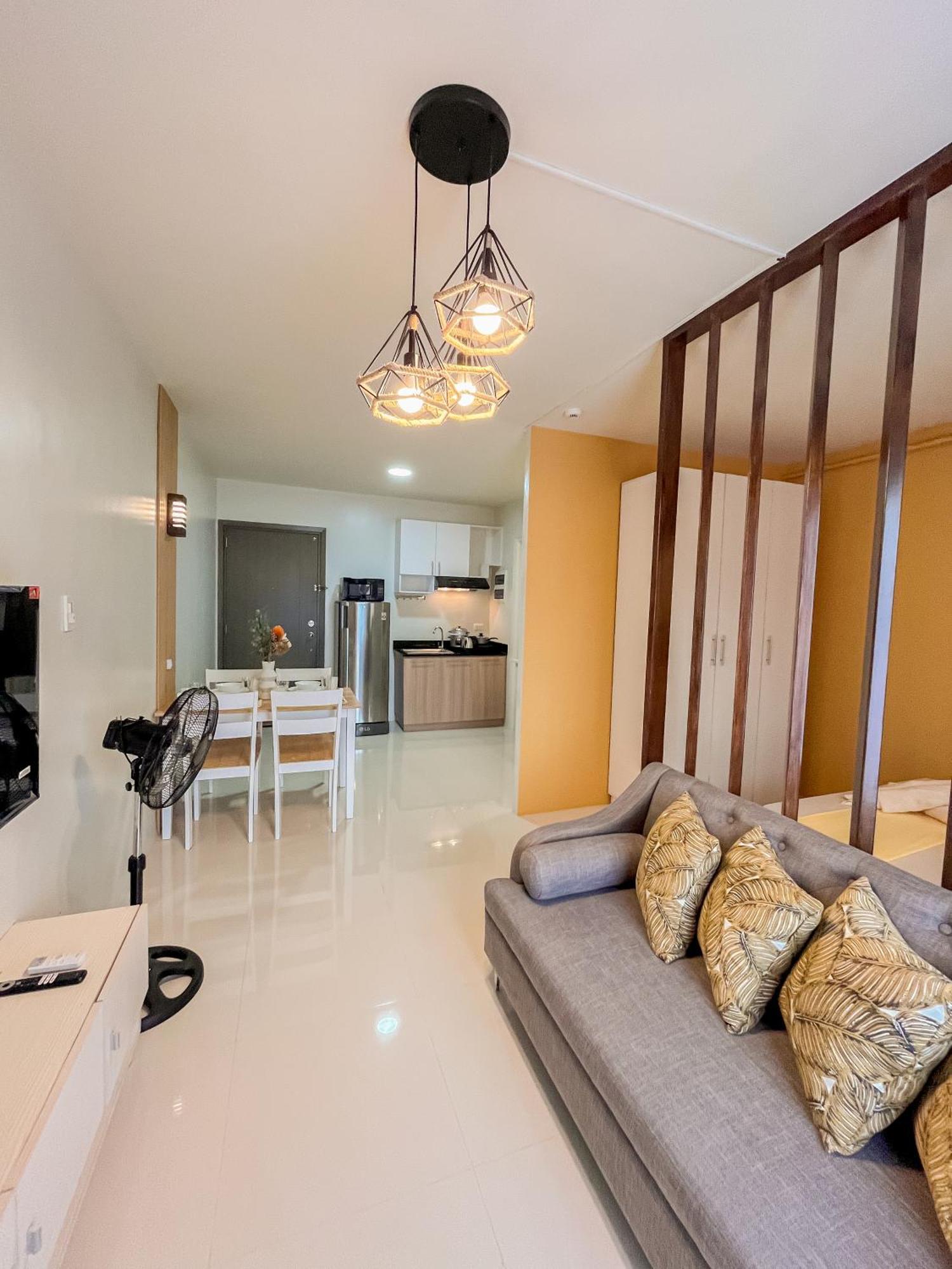2 Bedroom And Studio Apartments With Private Pool And Gym In Vista Manors Verdant Puerto Princesa Exteriér fotografie
