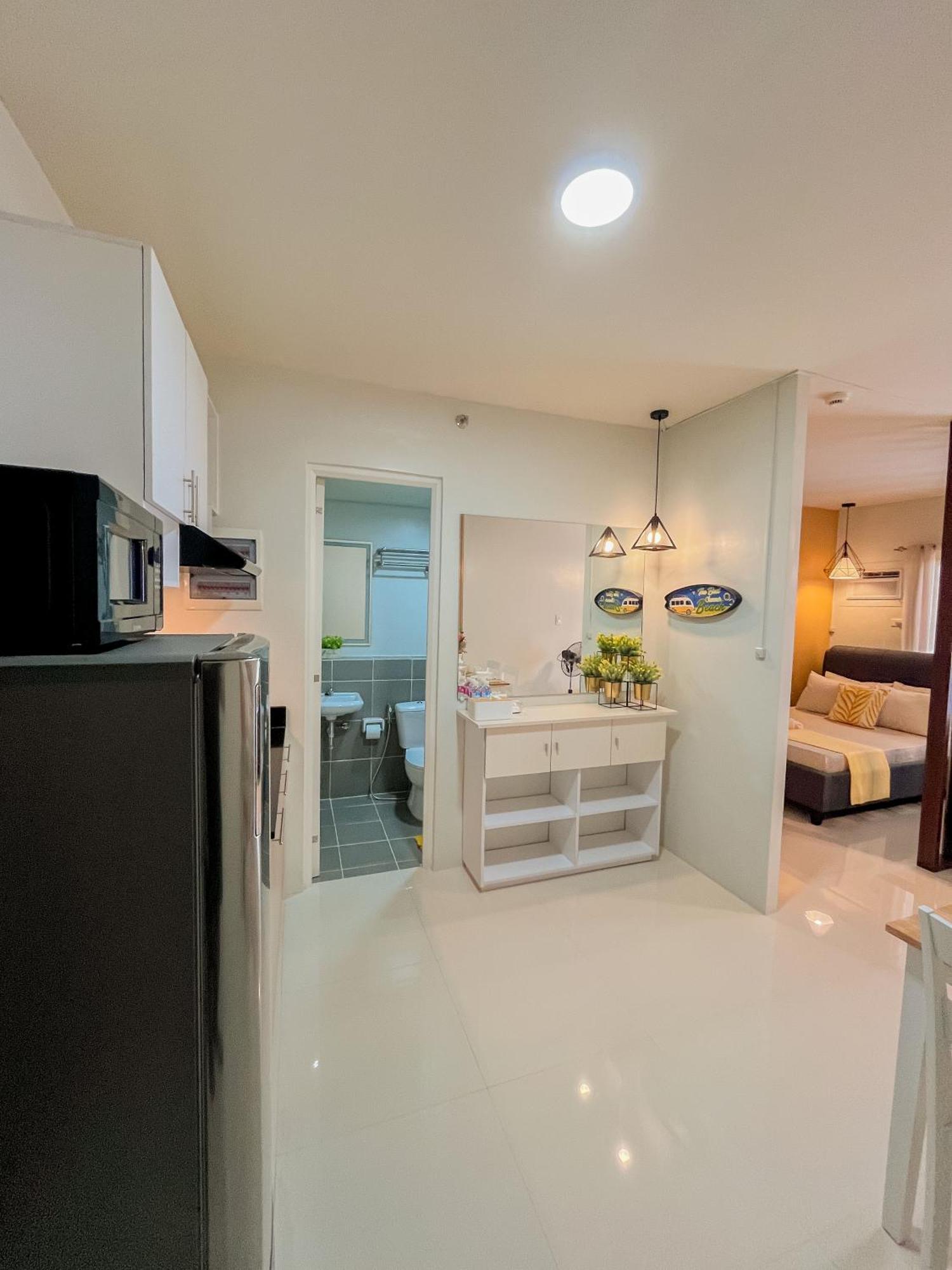 2 Bedroom And Studio Apartments With Private Pool And Gym In Vista Manors Verdant Puerto Princesa Exteriér fotografie