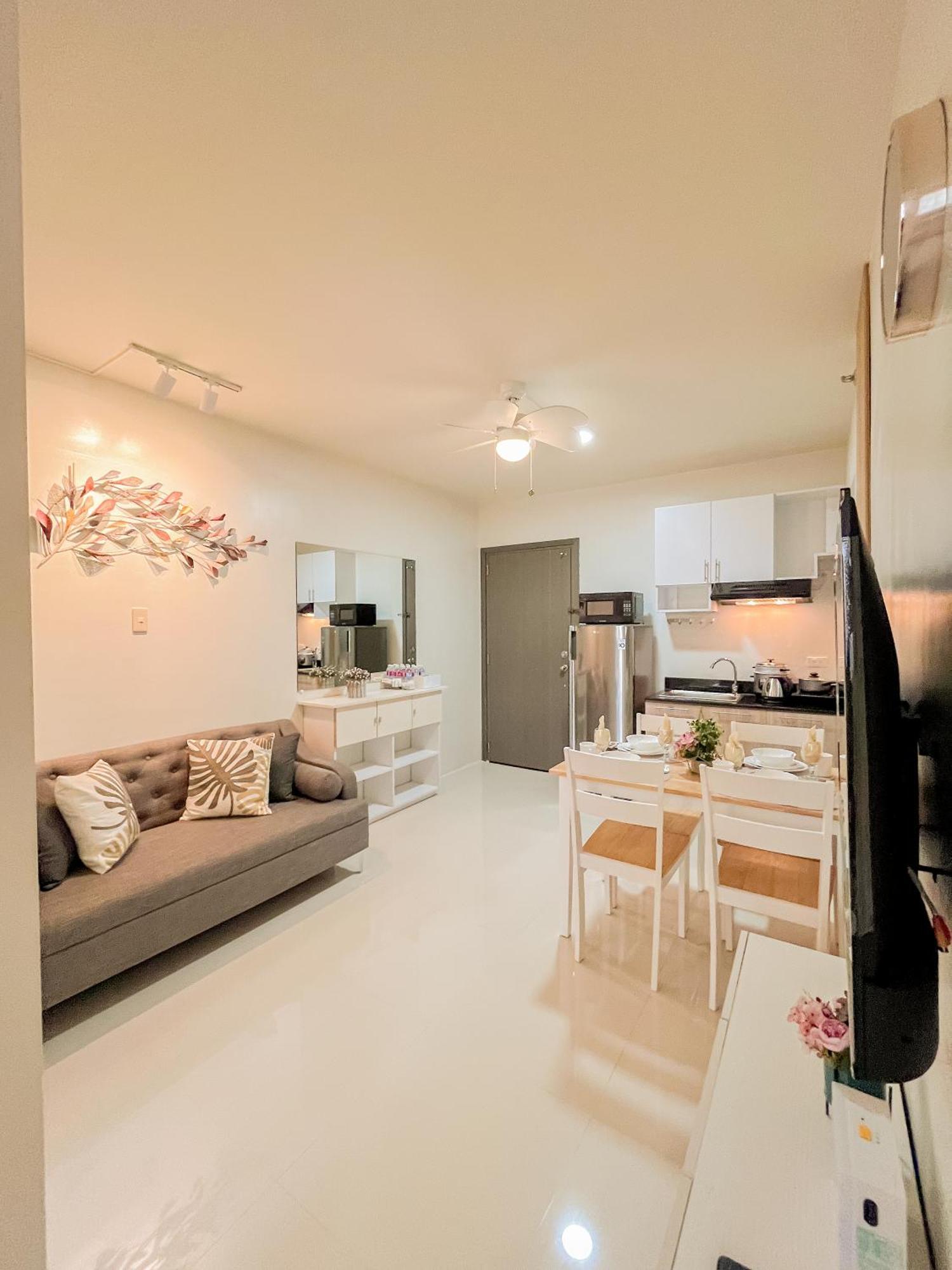 2 Bedroom And Studio Apartments With Private Pool And Gym In Vista Manors Verdant Puerto Princesa Exteriér fotografie