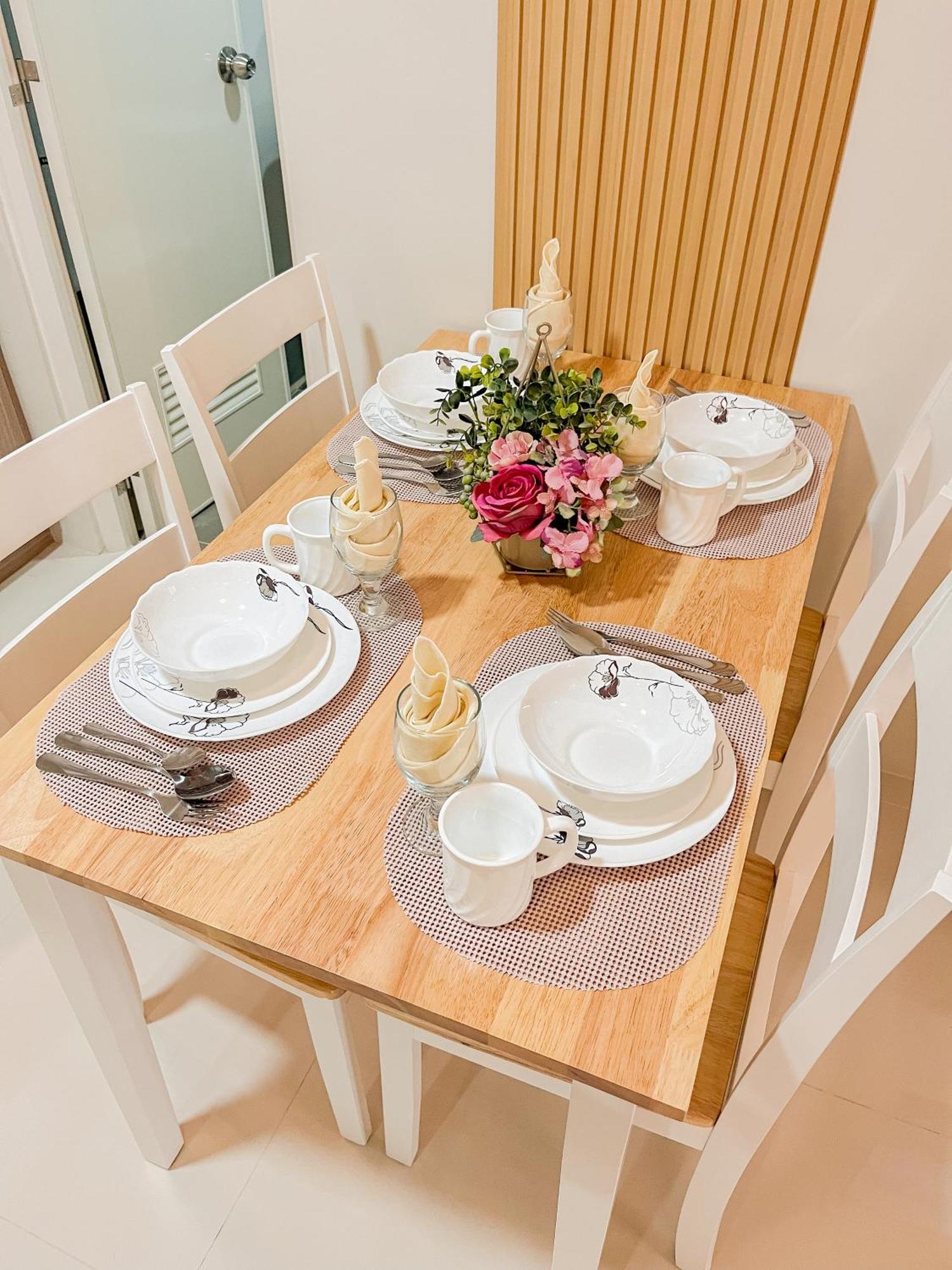 2 Bedroom And Studio Apartments With Private Pool And Gym In Vista Manors Verdant Puerto Princesa Exteriér fotografie