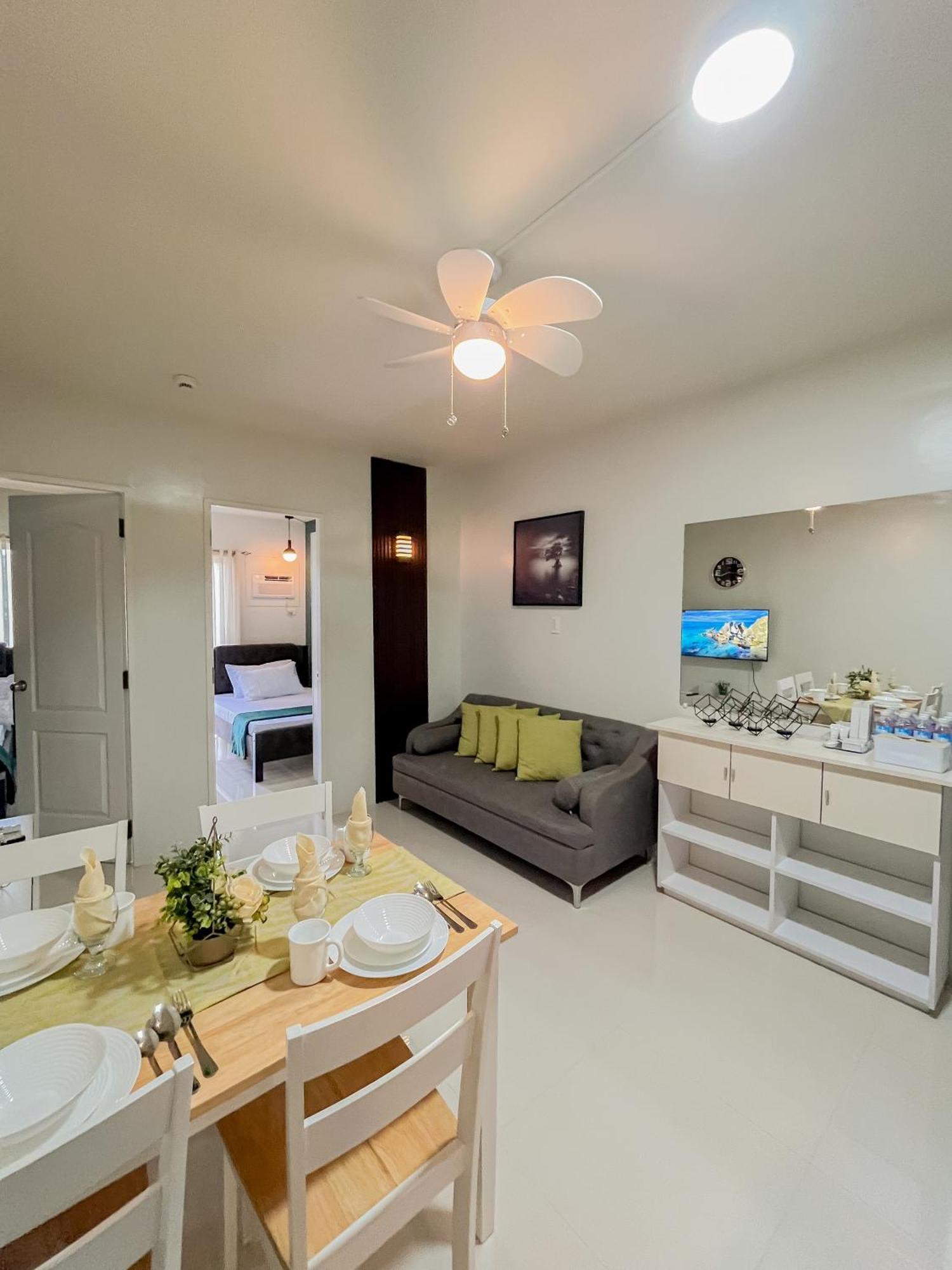 2 Bedroom And Studio Apartments With Private Pool And Gym In Vista Manors Verdant Puerto Princesa Exteriér fotografie